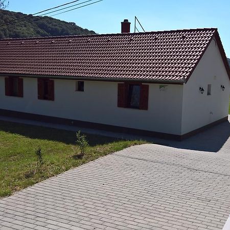 Beppe Vendégház Abaliget Exterior foto