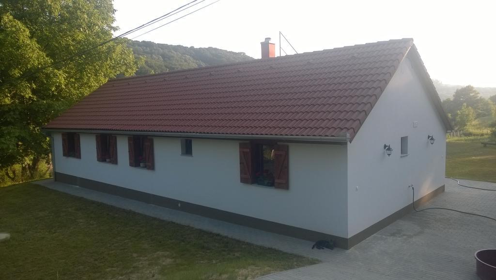 Beppe Vendégház Abaliget Exterior foto